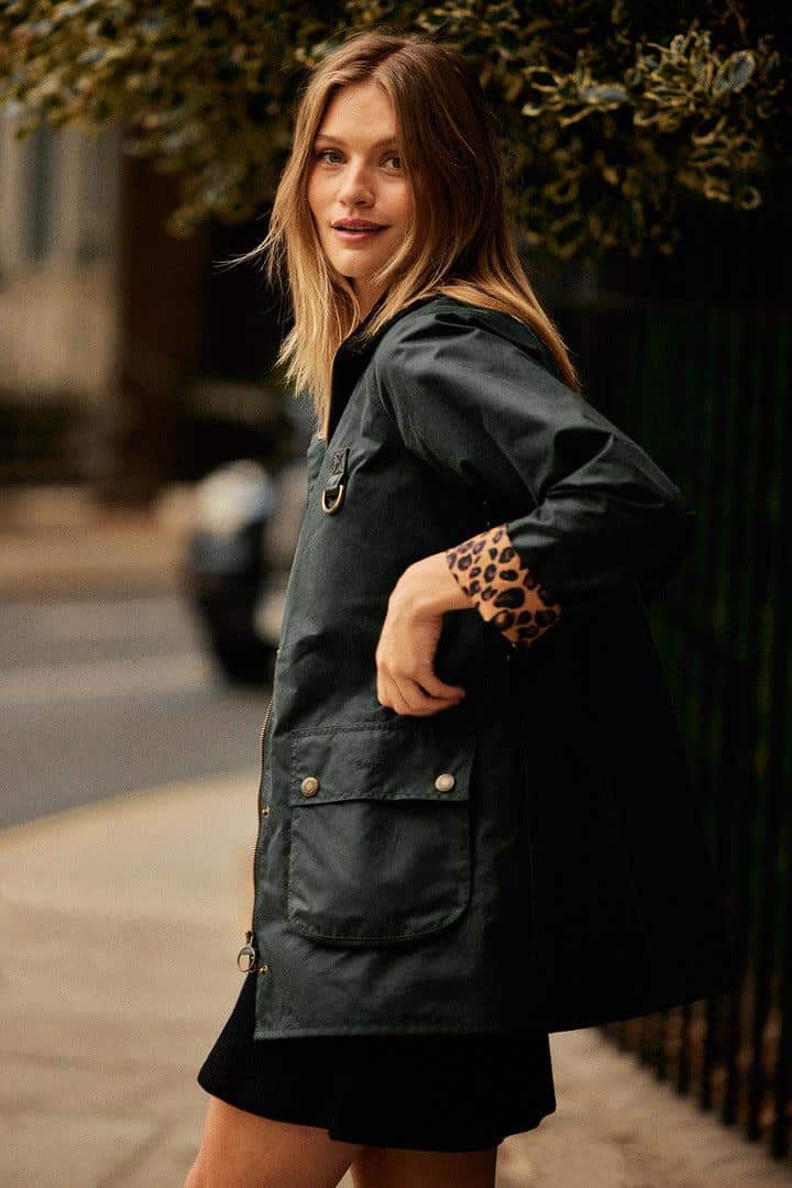 Barbour X Balzac : Quand l’élégance du léopard se mêle au charme authentique du coton huilé ! - vestes femmes balzac paris veste lucie barbour