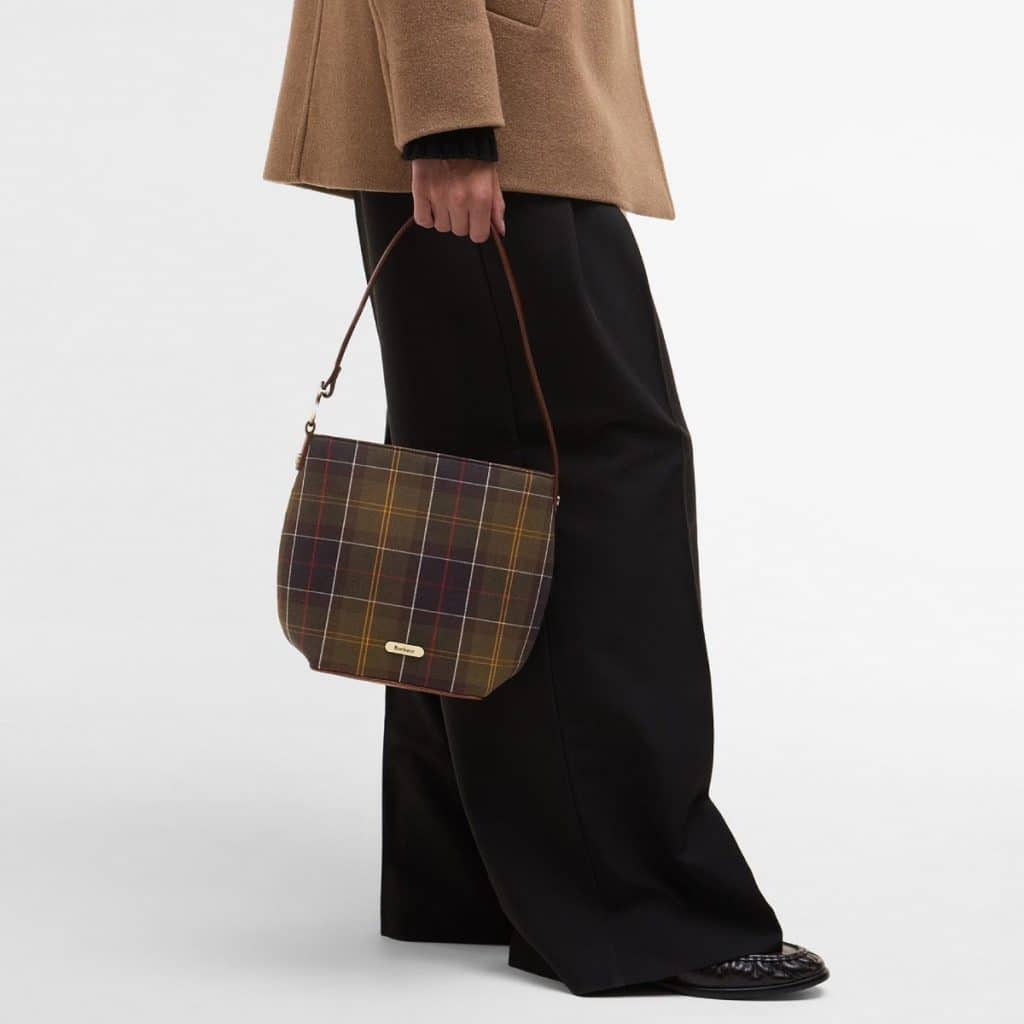 Sac seau en cuir et tartan Barbour Cedar